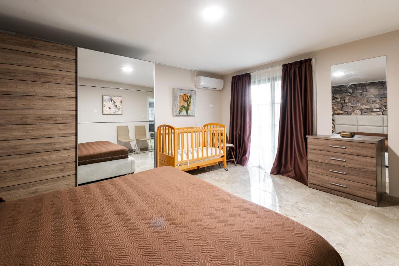 Pinecone Platres - 3 Units Apartment Exterior foto